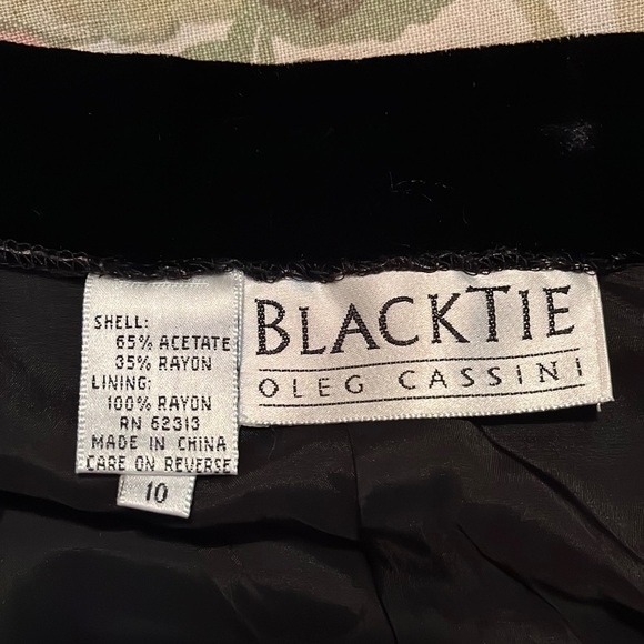 Vintage OLEG CASSINI BlackTie Size 10 Black Velvet Maxi Skirt Timeless Elegant - Picture 7 of 16